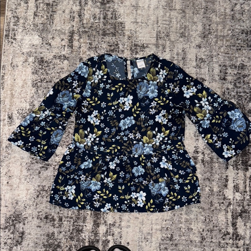 Floral Bell Sleeve Top